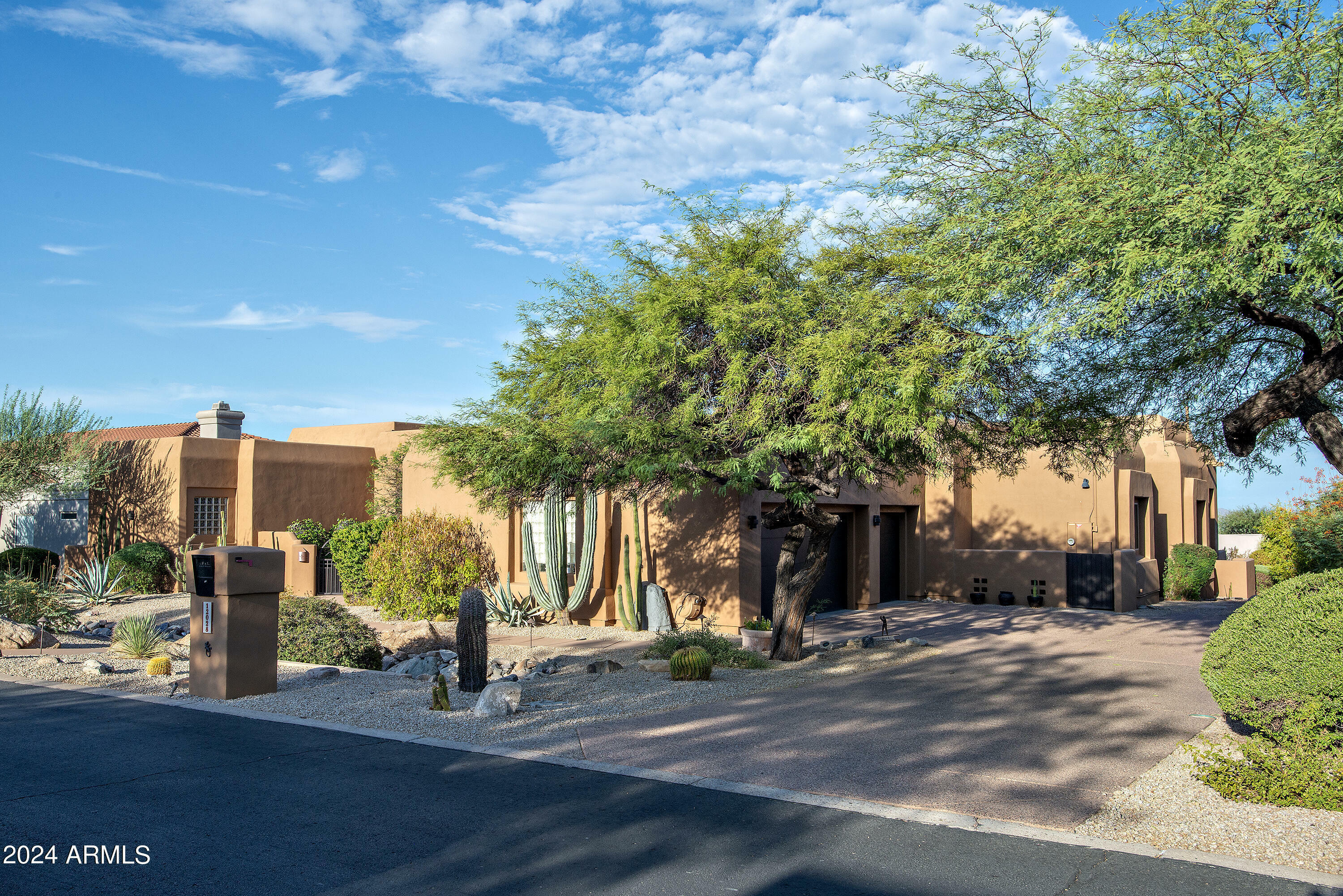 Property Photo:  12028 N 119th Street  AZ 85259 