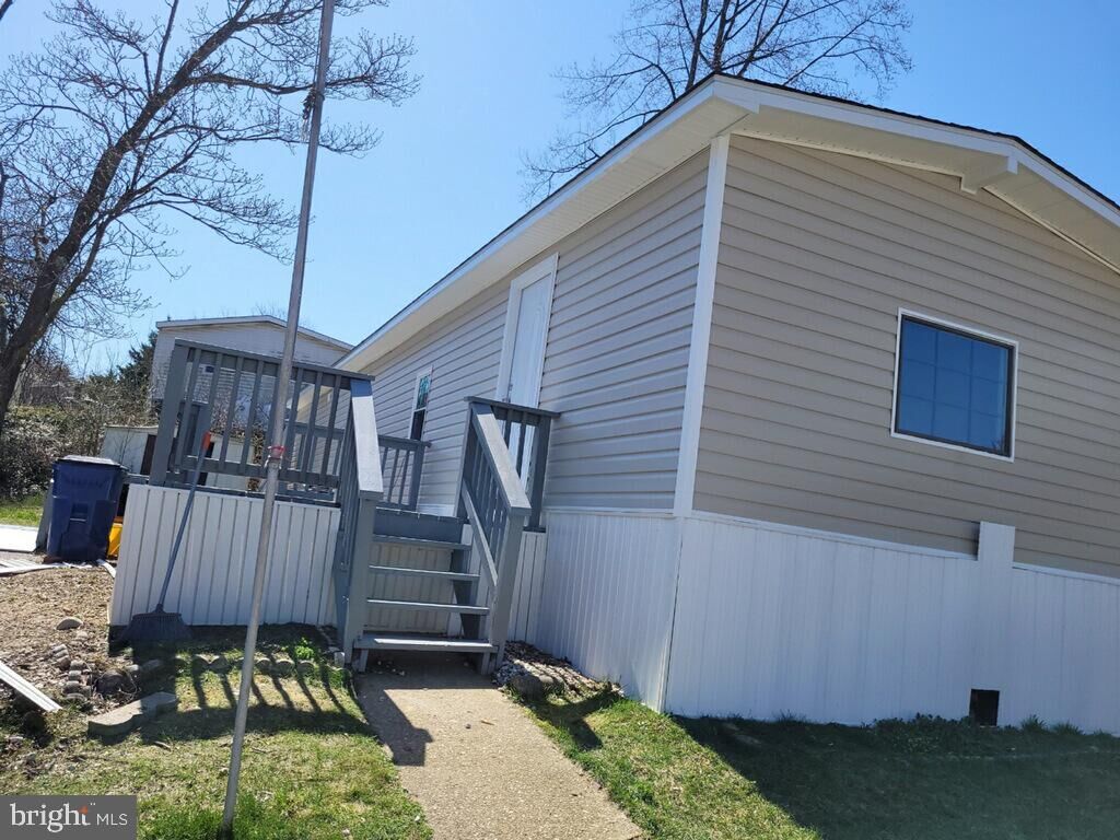 Property Photo:  9505 Eugenia Park St  MD 20743 