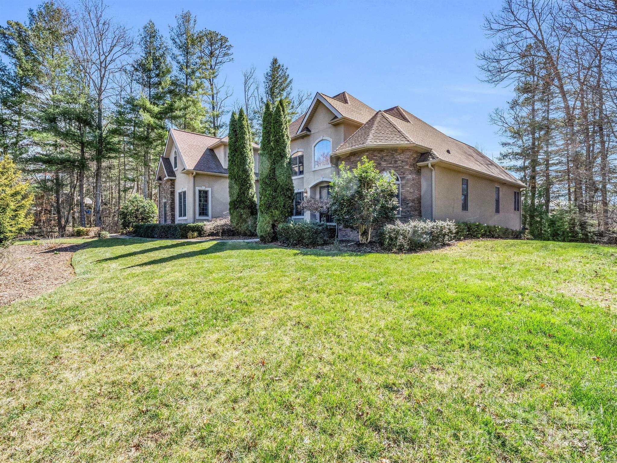 Property Photo:  84 Bloomingdale Drive  NC 28732 