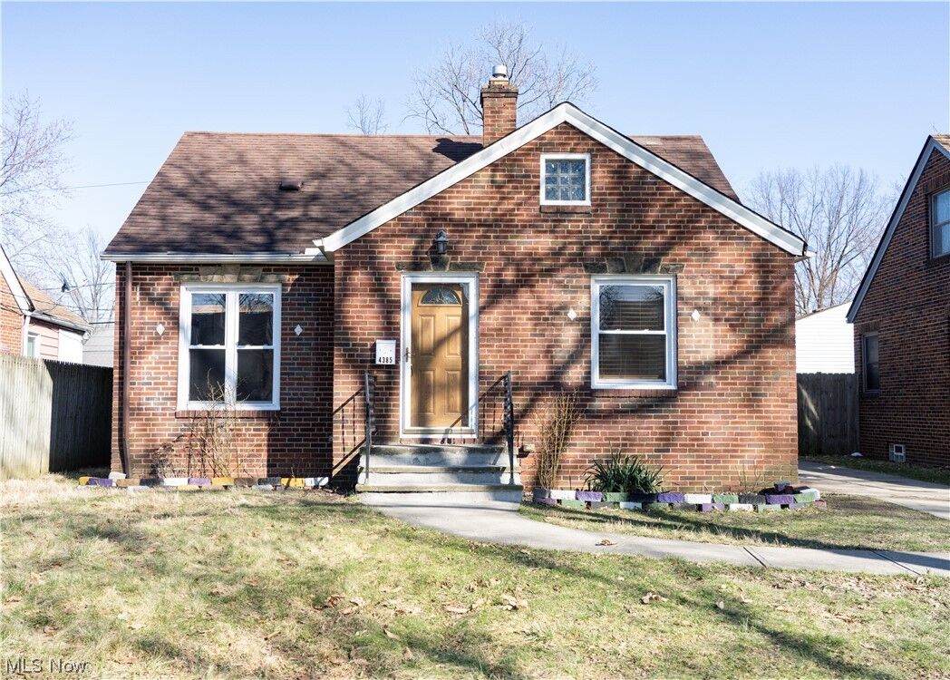 Property Photo:  4385 W 145th Street  OH 44135 