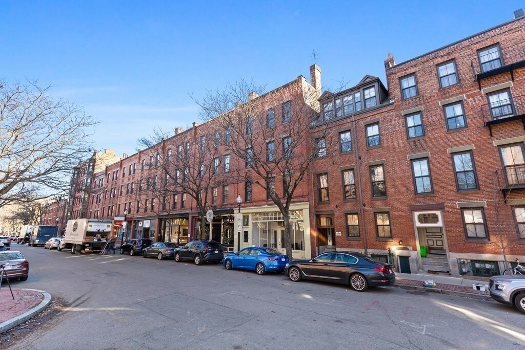 Property Photo: 278A Shawmut Ave A MA 02118