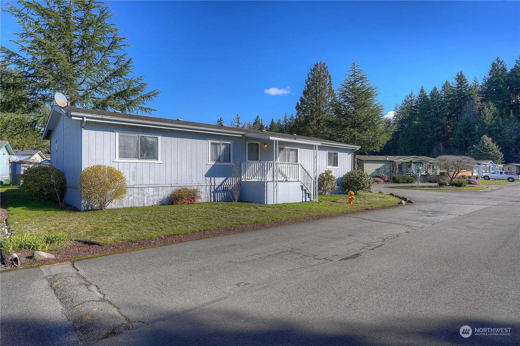 Property Photo:  2230 Estero Avenue  WA 98022 