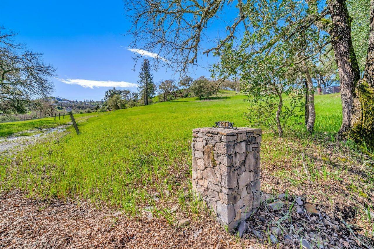 2910 Riebli Road  Santa Rosa CA 95404 photo