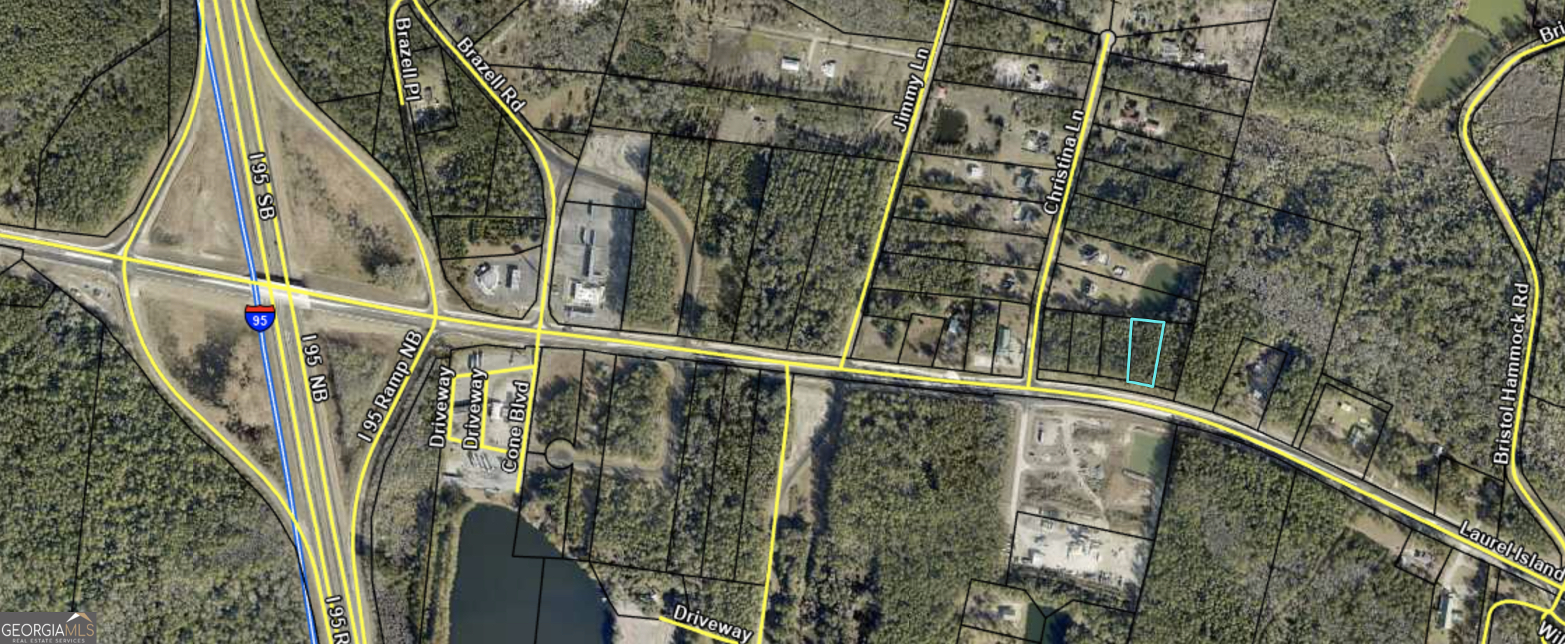 Property Photo: 5903 Laurel Island Parkway GA 31548