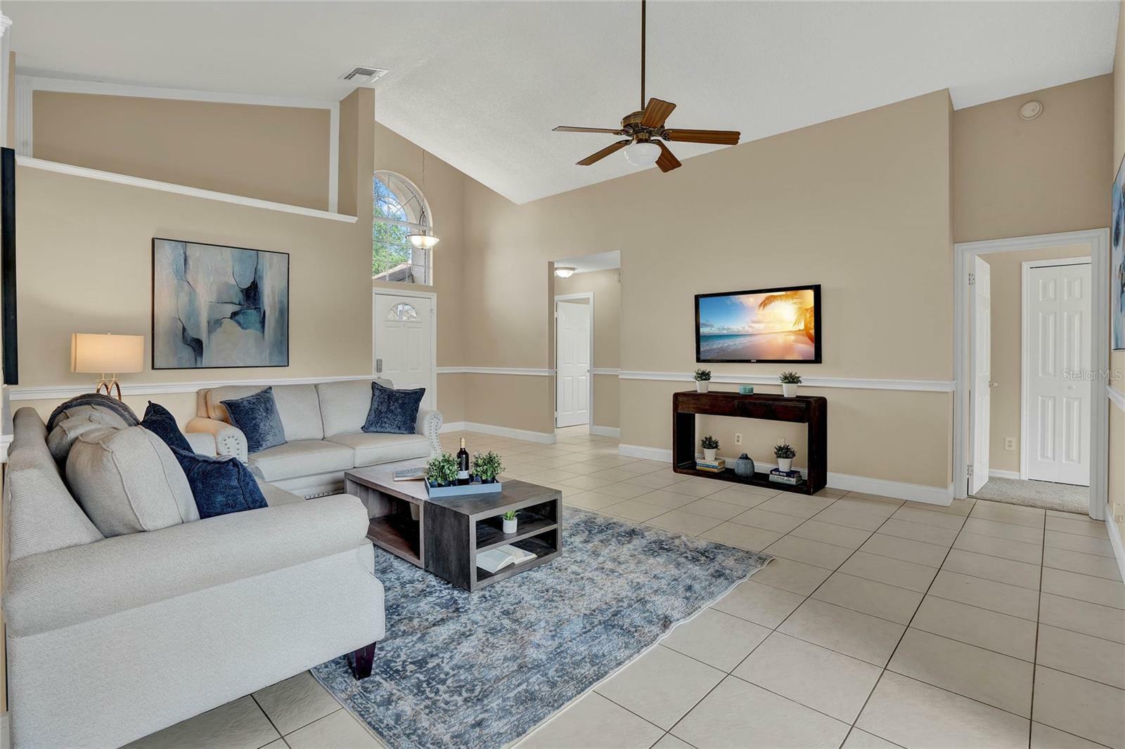 Property Photo:  1009 Country Cove Court  FL 32766 