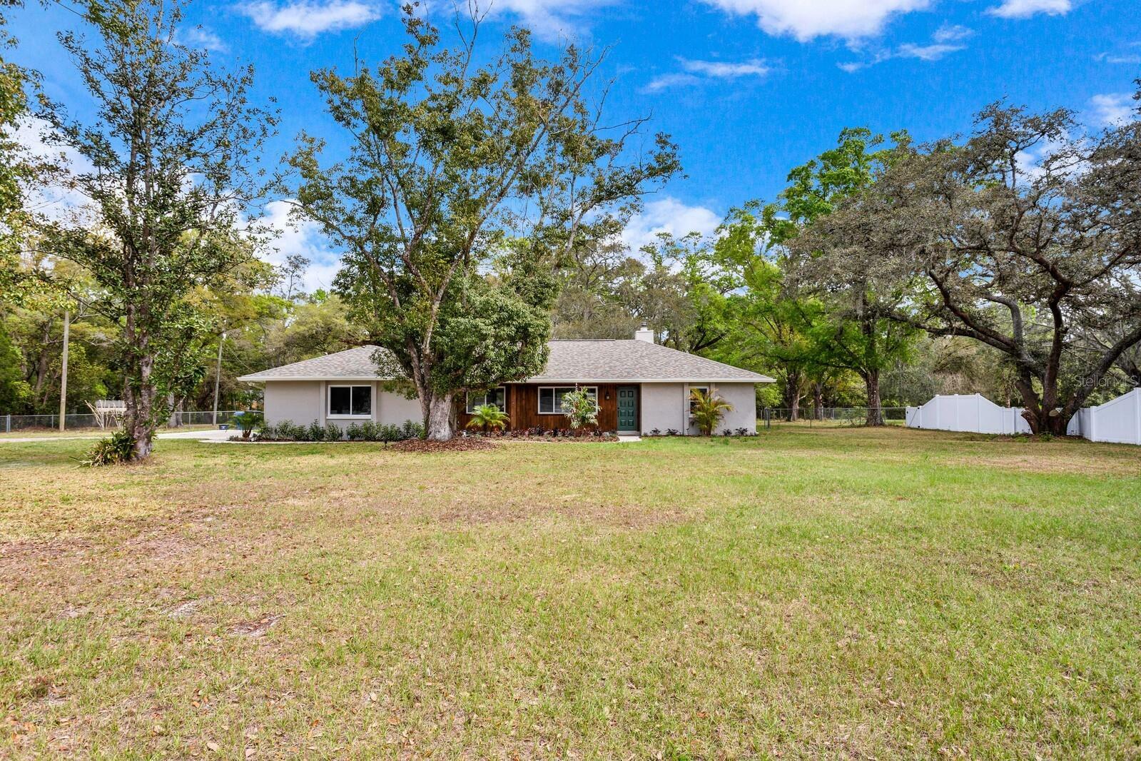 Property Photo:  18123 Livingston Avenue  FL 33559 