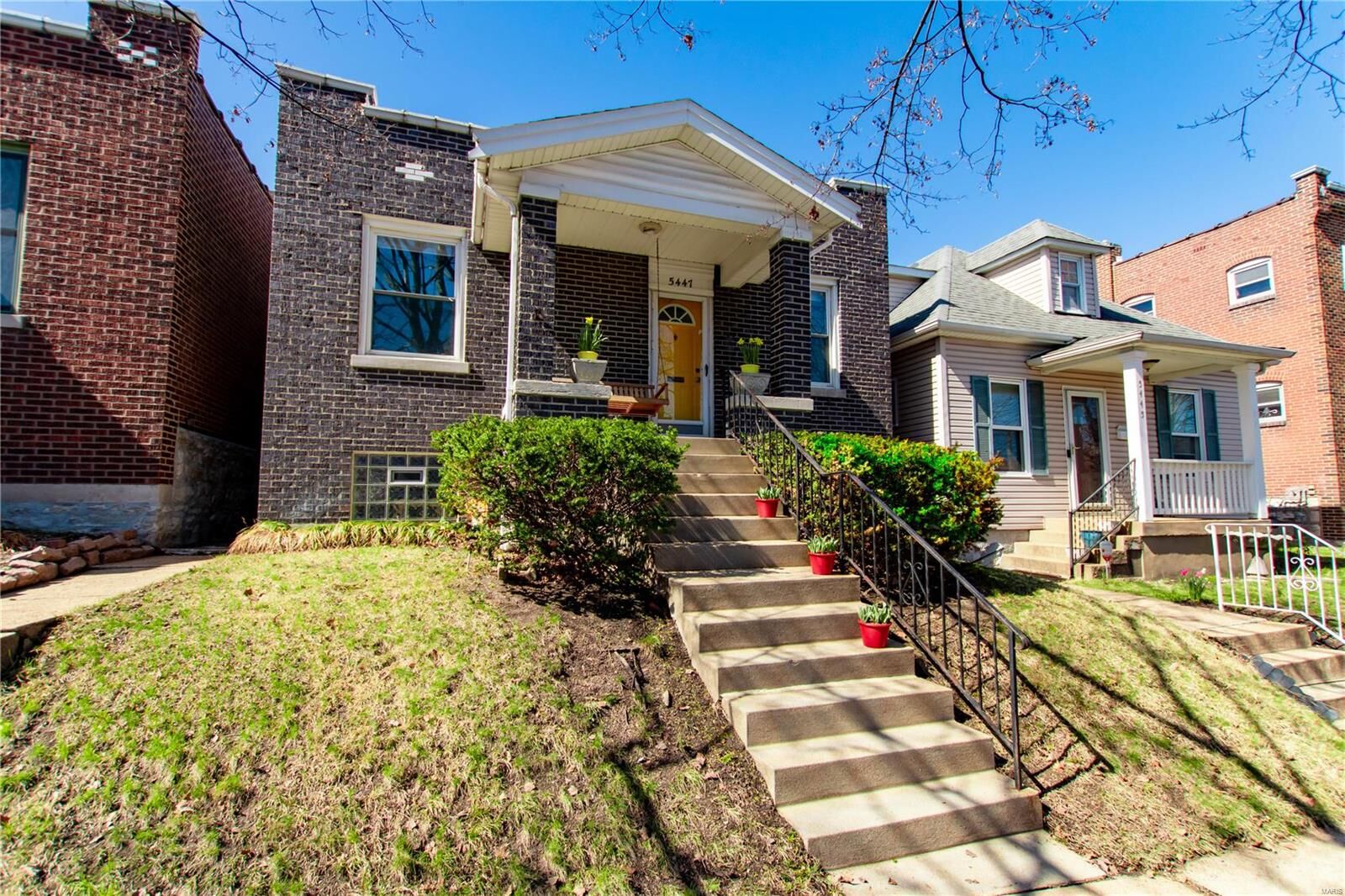 Property Photo:  5447 Cologne Avenue  MO 63116 
