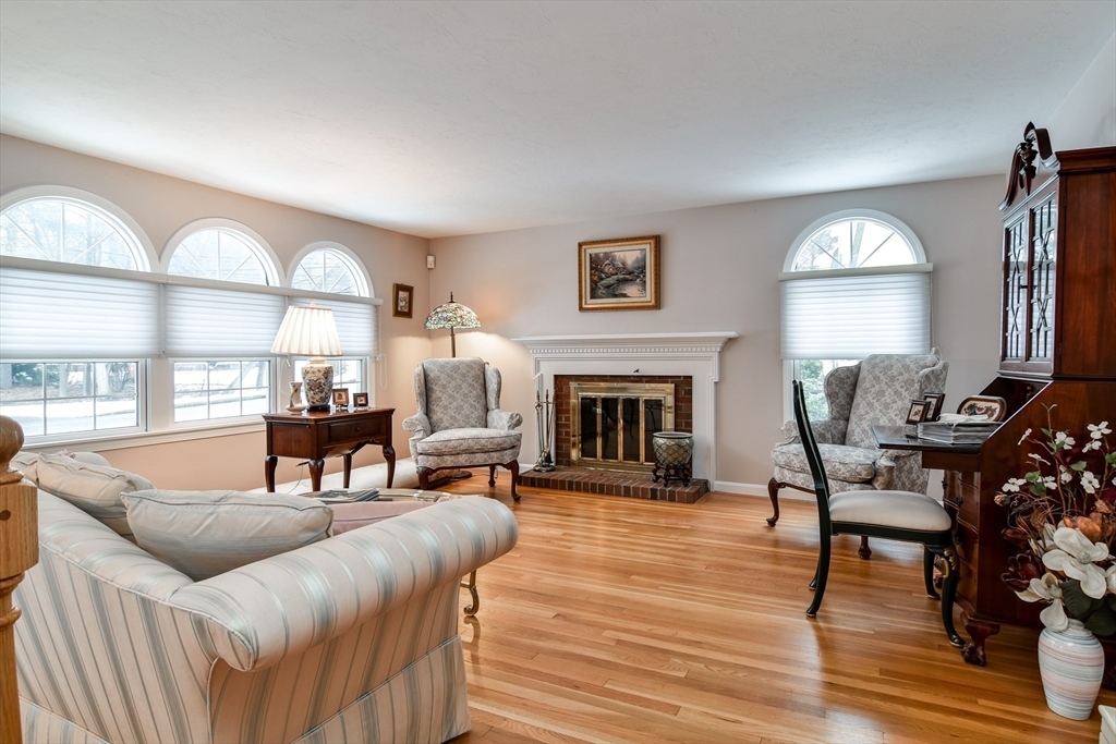 Property Photo: 107 Indian Head Road MA 01701