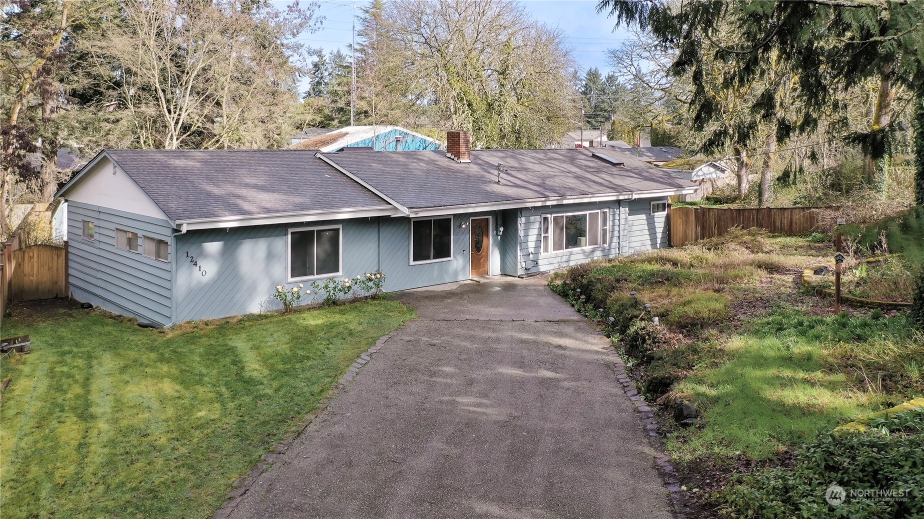 Property Photo:  12410 Edgewood Avenue SW  WA 98498 