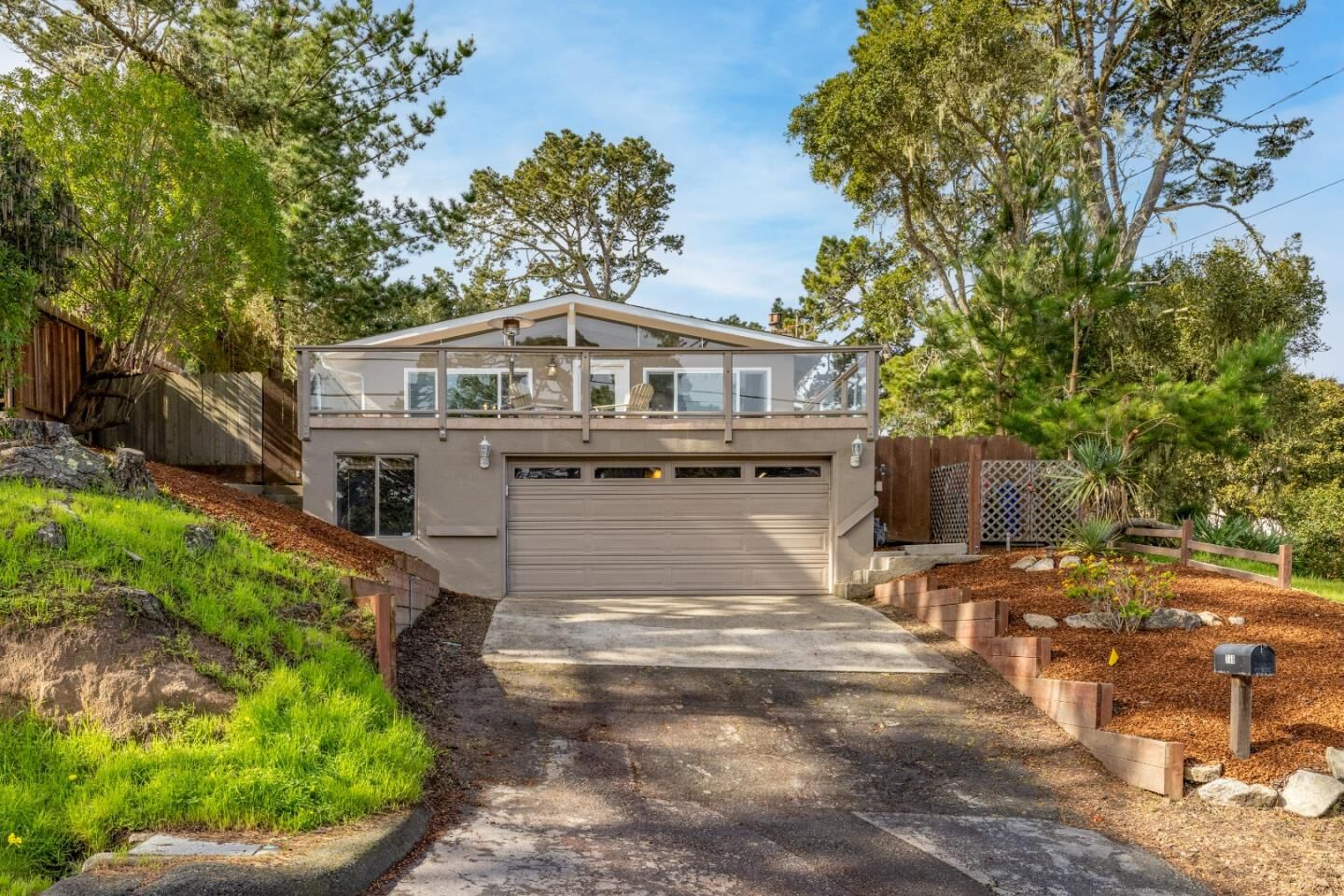 Property Photo:  799 Lyndon Street  CA 93940 