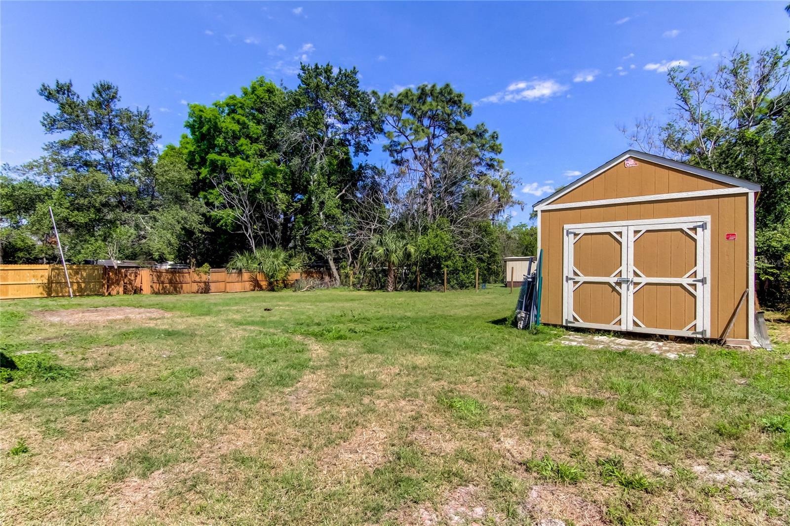 Property Photo: 13324 Parkwood Street FL 34669