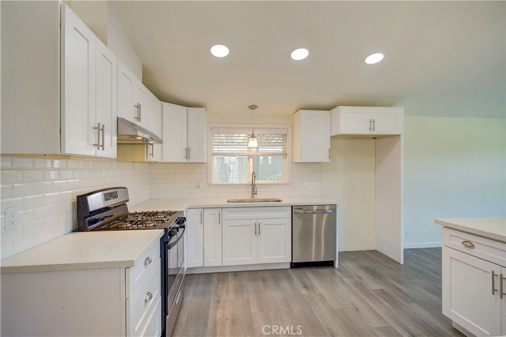 Property Photo:  519 W Taylor Street 263  CA 93458 