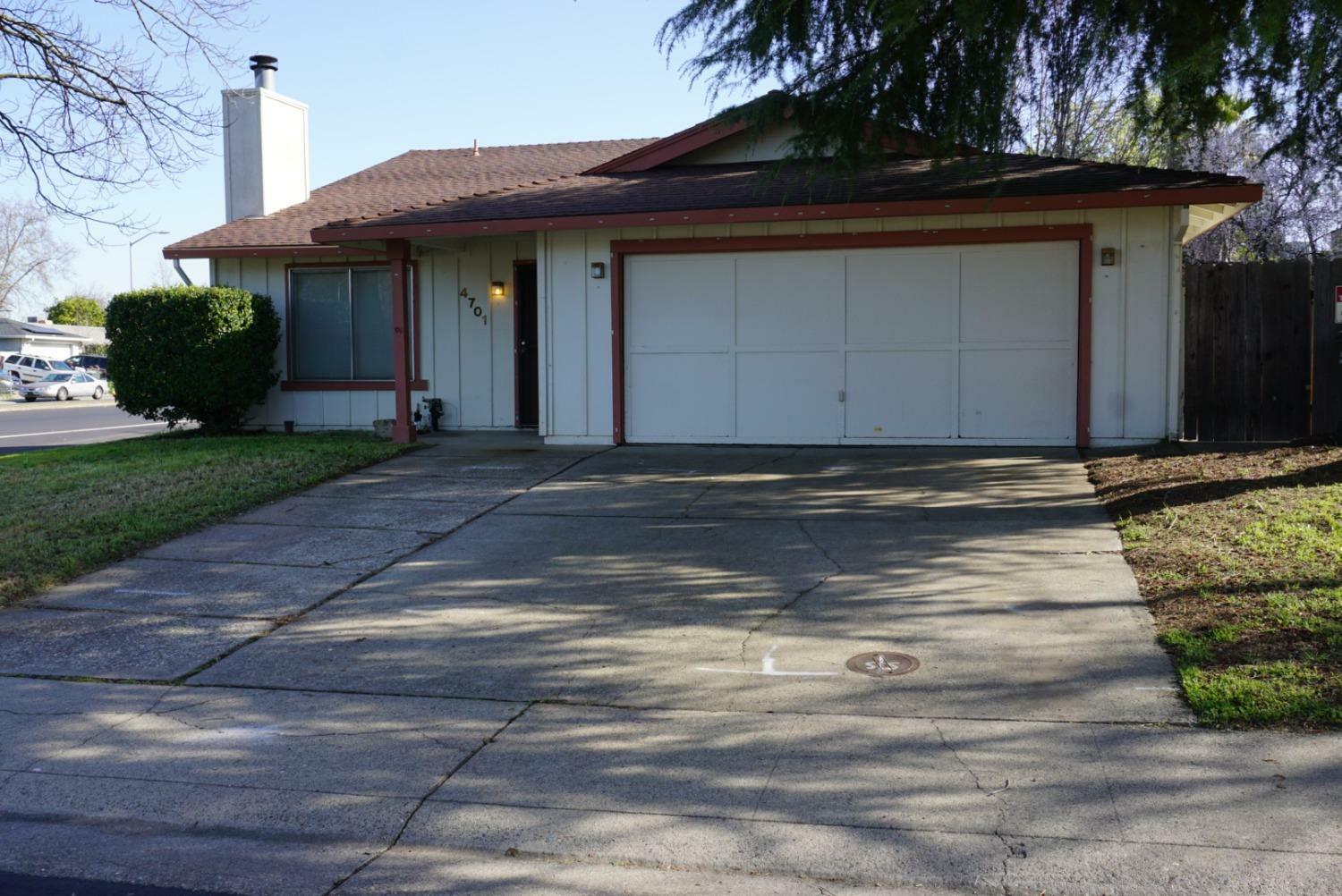 Property Photo:  4701 Tanager Way  CA 95842 