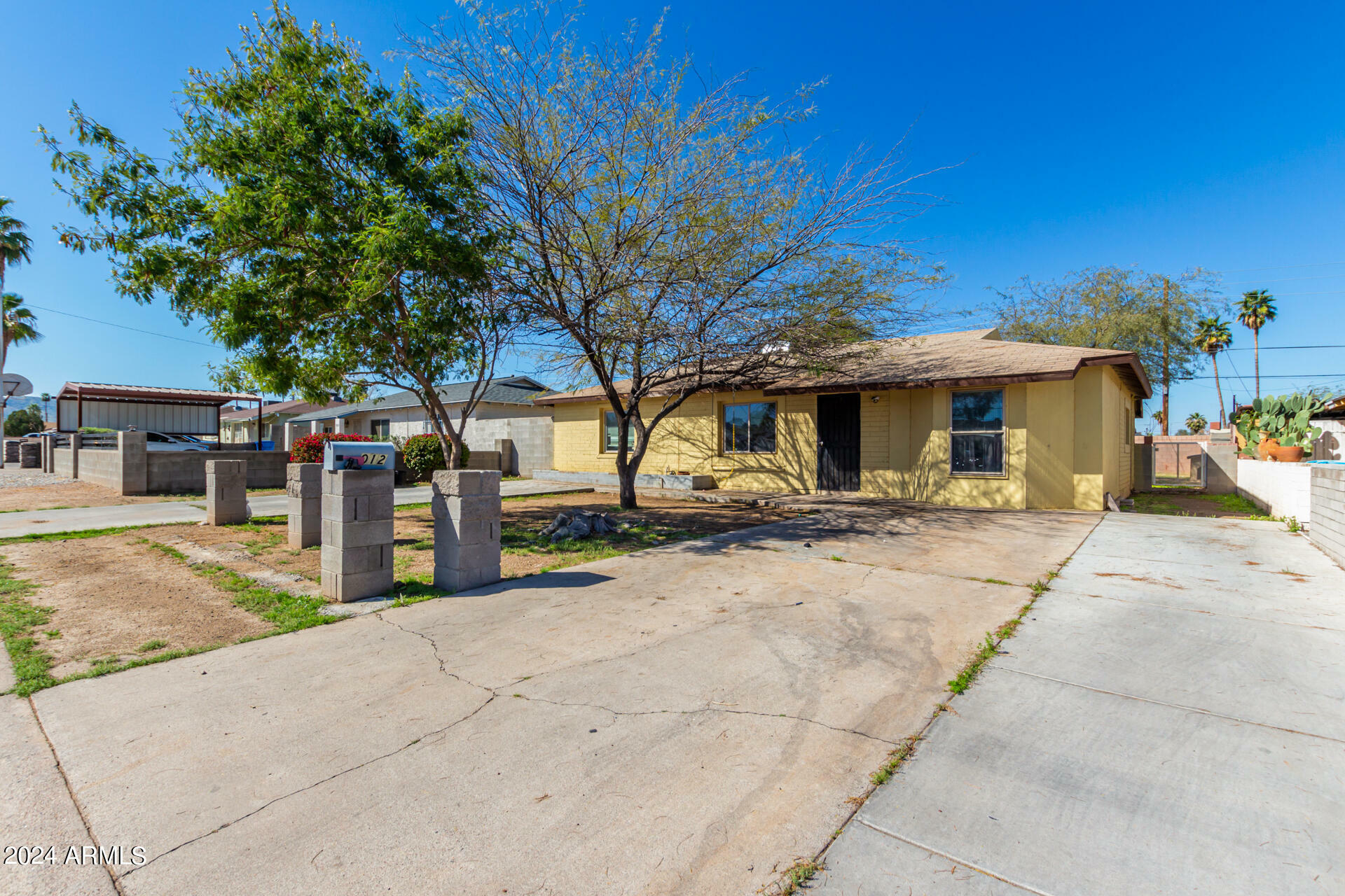 Property Photo:  7012 S 5th Avenue  AZ 85041 