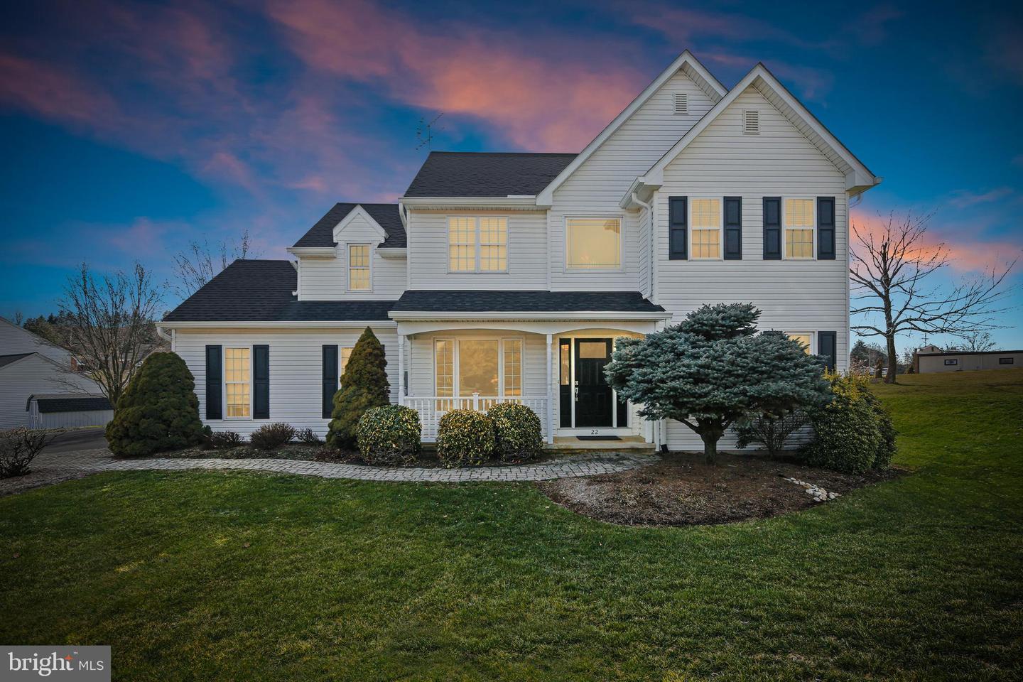 22 Parkview Drive  Seven Valleys PA 17360 photo