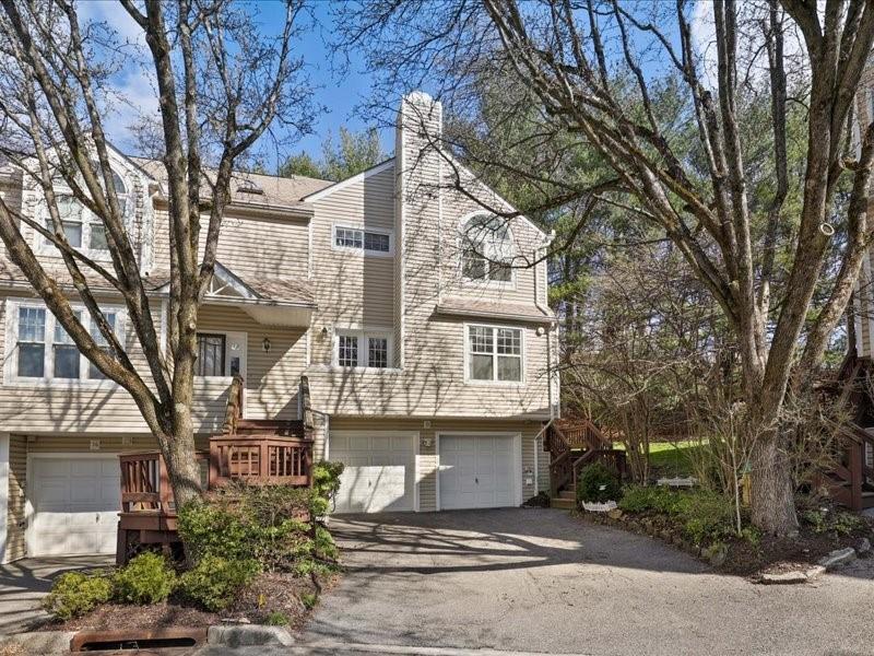 Property Photo: 75 W Hartsdale Avenue 15 NY 10530