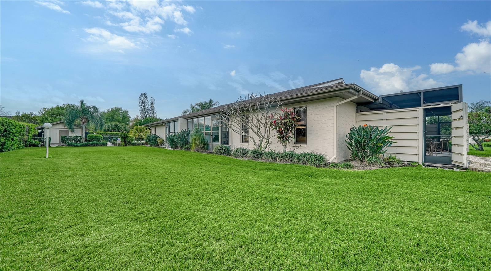 Property Photo:  4541 Lake Vista Drive 9  FL 34233 