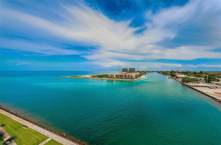 Property Photo:  7150 Sunset Way 604  FL 33706 