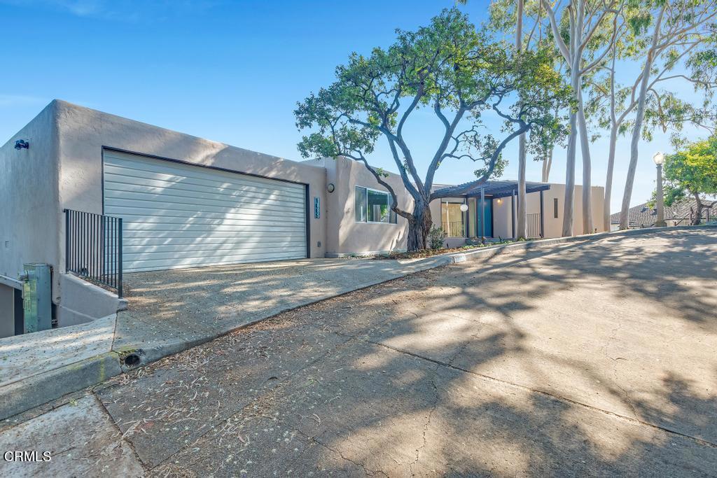 Property Photo: 1685 Poppy Peak Drive CA 91105