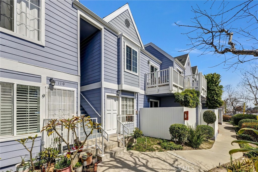 Property Photo:  1229 W 223rd Street 211  CA 90502 