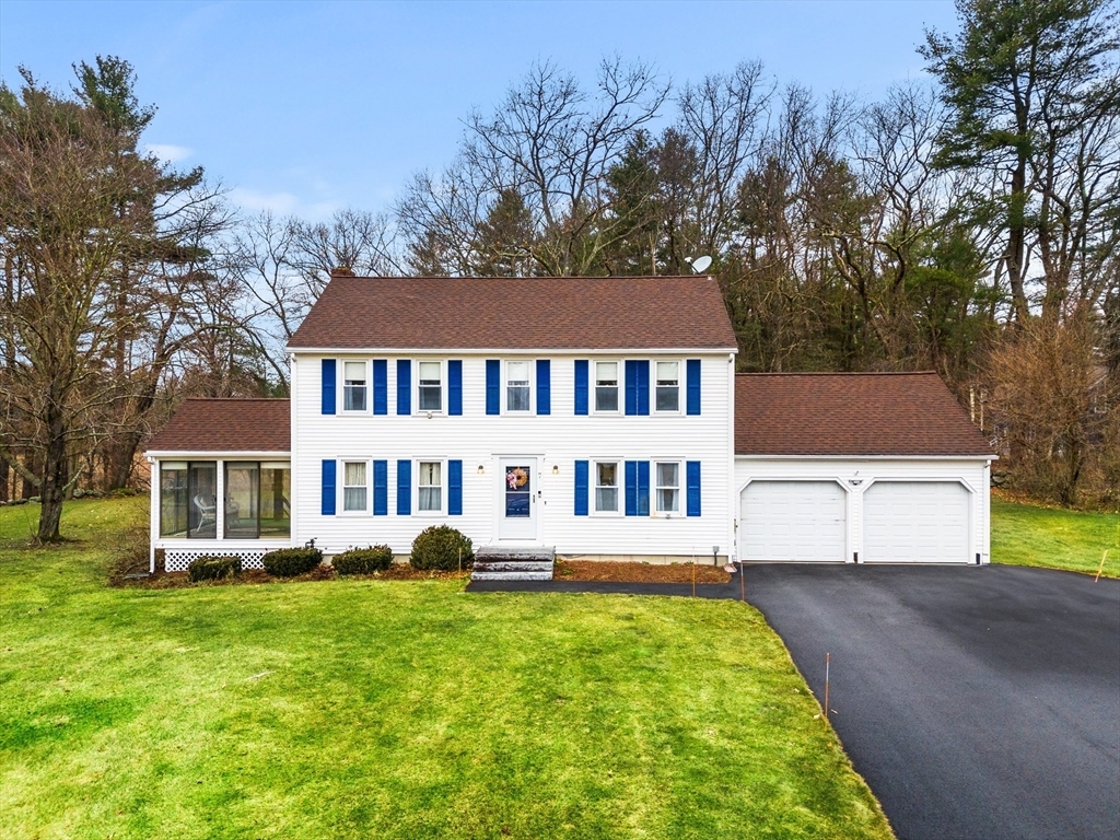 Property Photo:  7 Windsor Way  MA 01886 