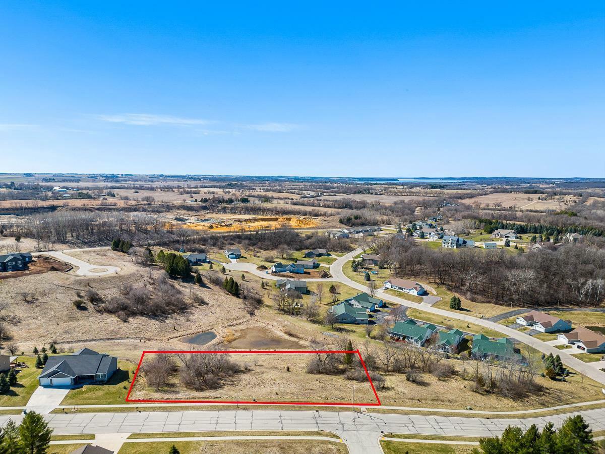 Property Photo: 274 & 282 Moraine Drive WI 54971