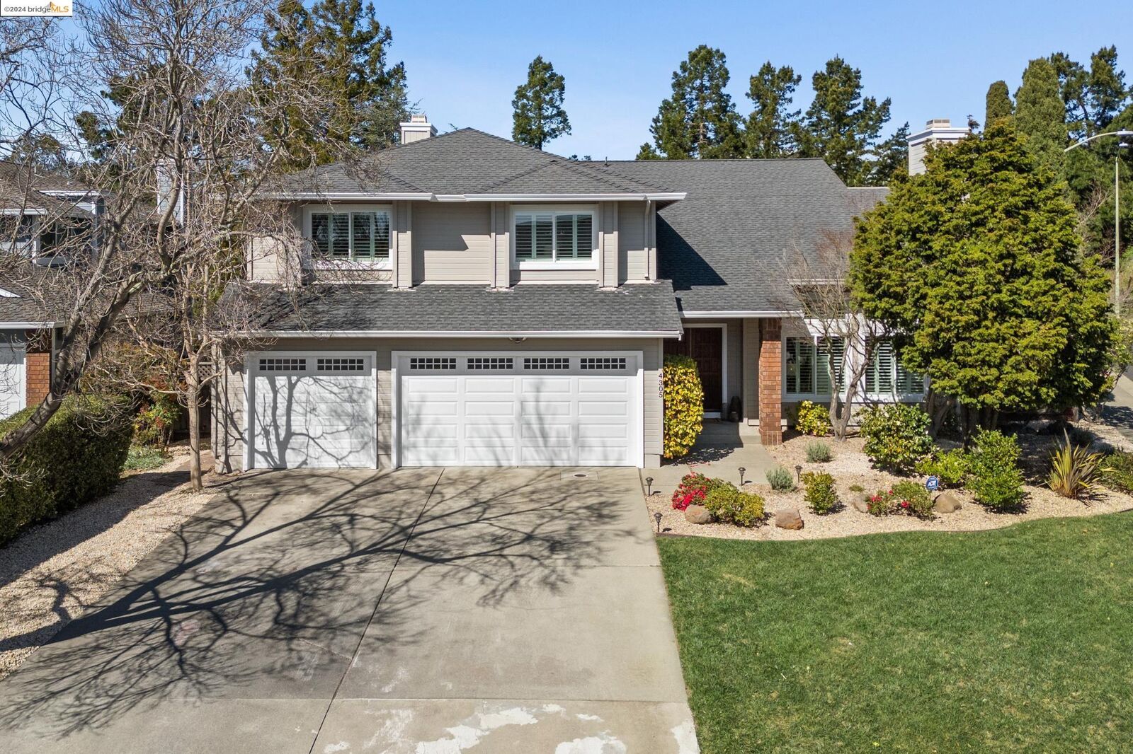 Property Photo: 4305 Saint Cloud Court CA 94619