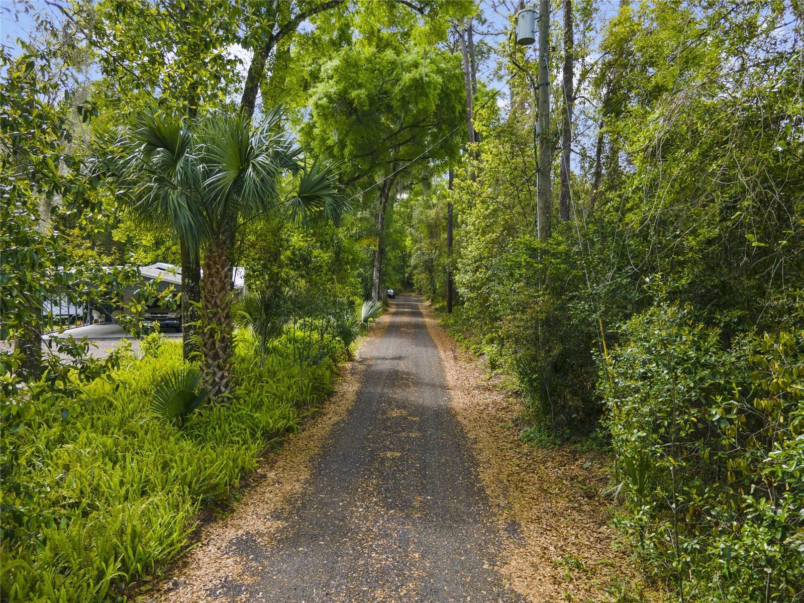 Property Photo:  1735 Glenwood Road  FL 32720 