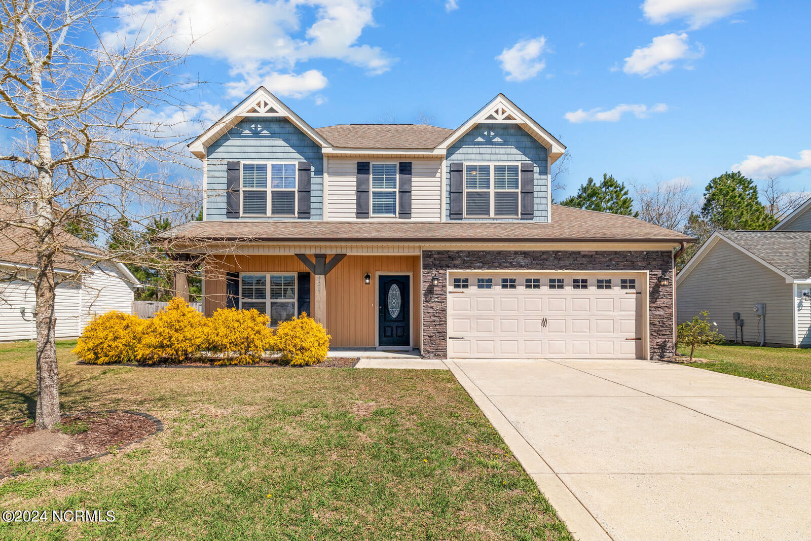 Property Photo:  924 Dynamo Lane  NC 28546 