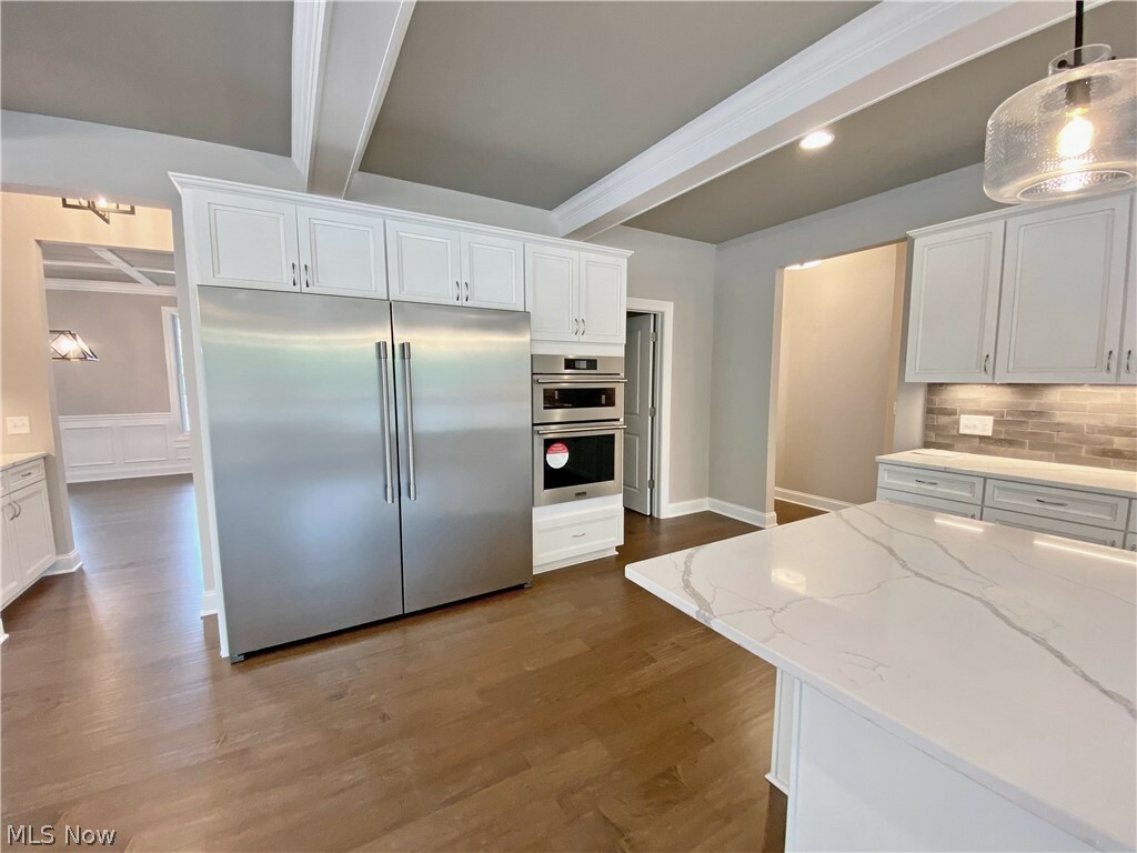 Property Photo: 2662 Hidden Pine Lane 15 OH 44233