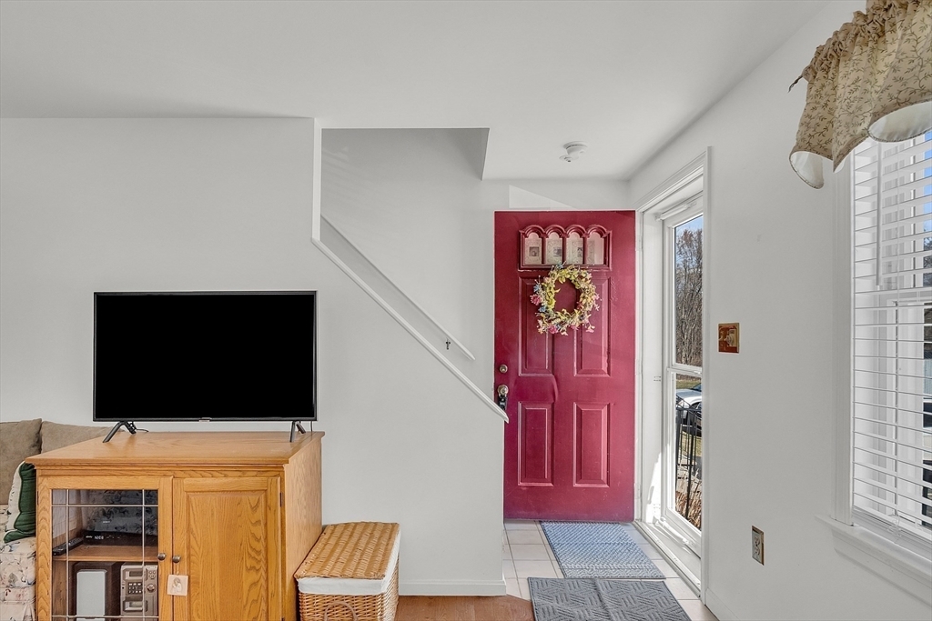 Property Photo:  101 Donohue Rd 17  MA 01826 