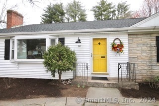 Property Photo:  48 Meadow Farms Road  CT 06107 
