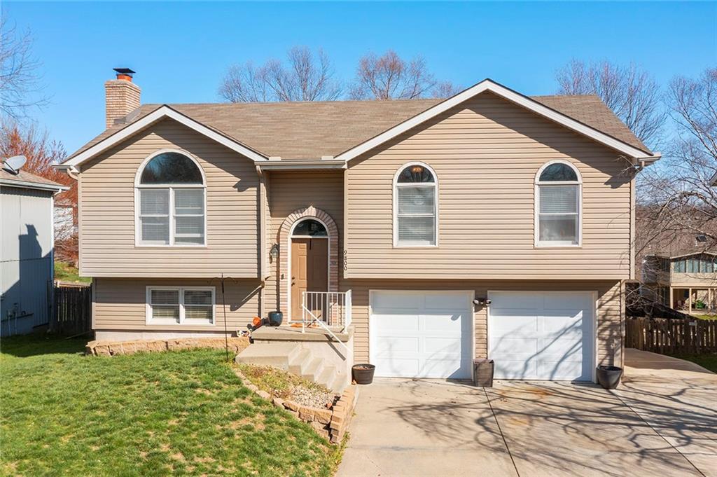 Property Photo:  9800 NW 87th Street  MO 64153 