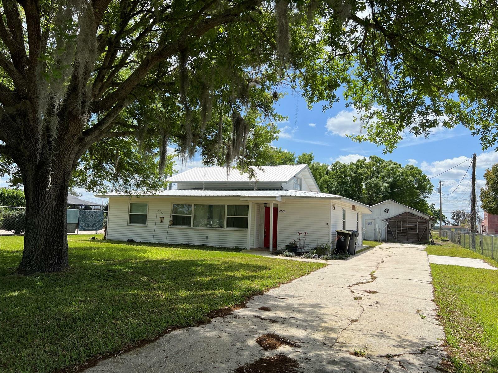 Property Photo:  2620 Oak Drive  FL 33830 