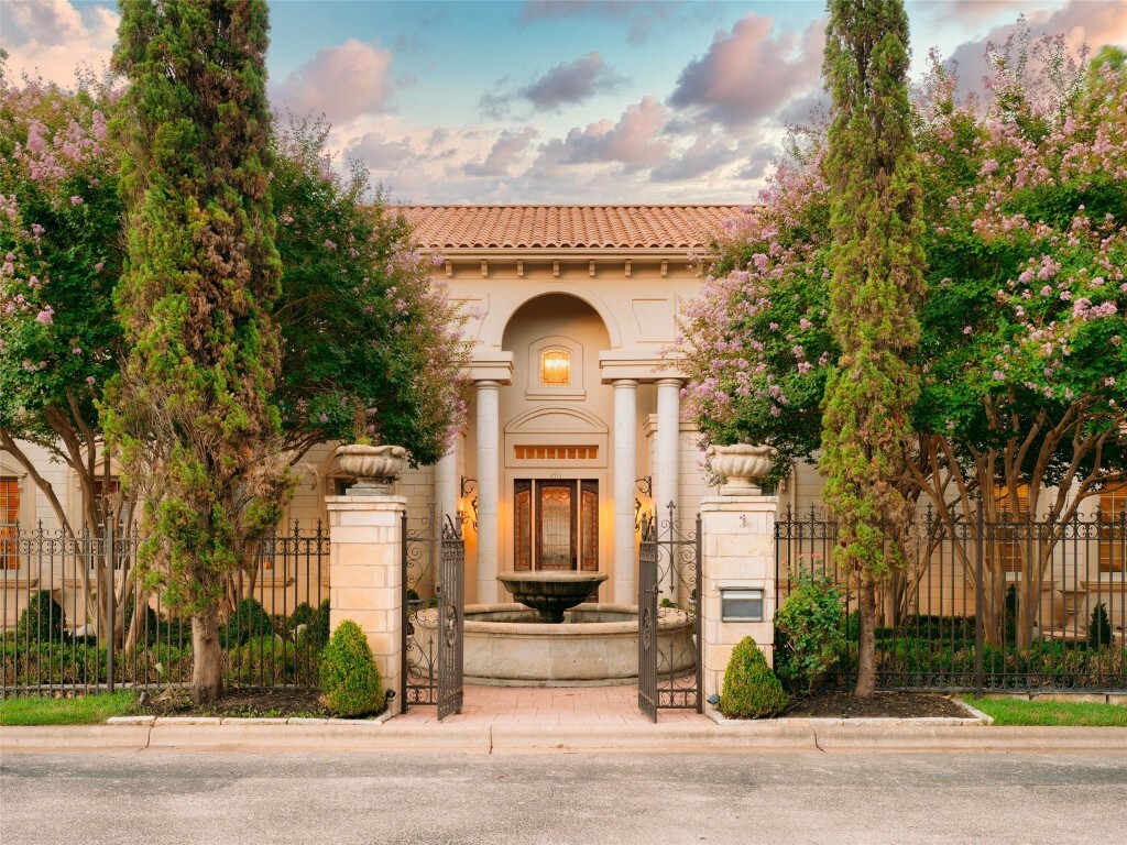 Property Photo: 4511 Island Cove TX 78731
