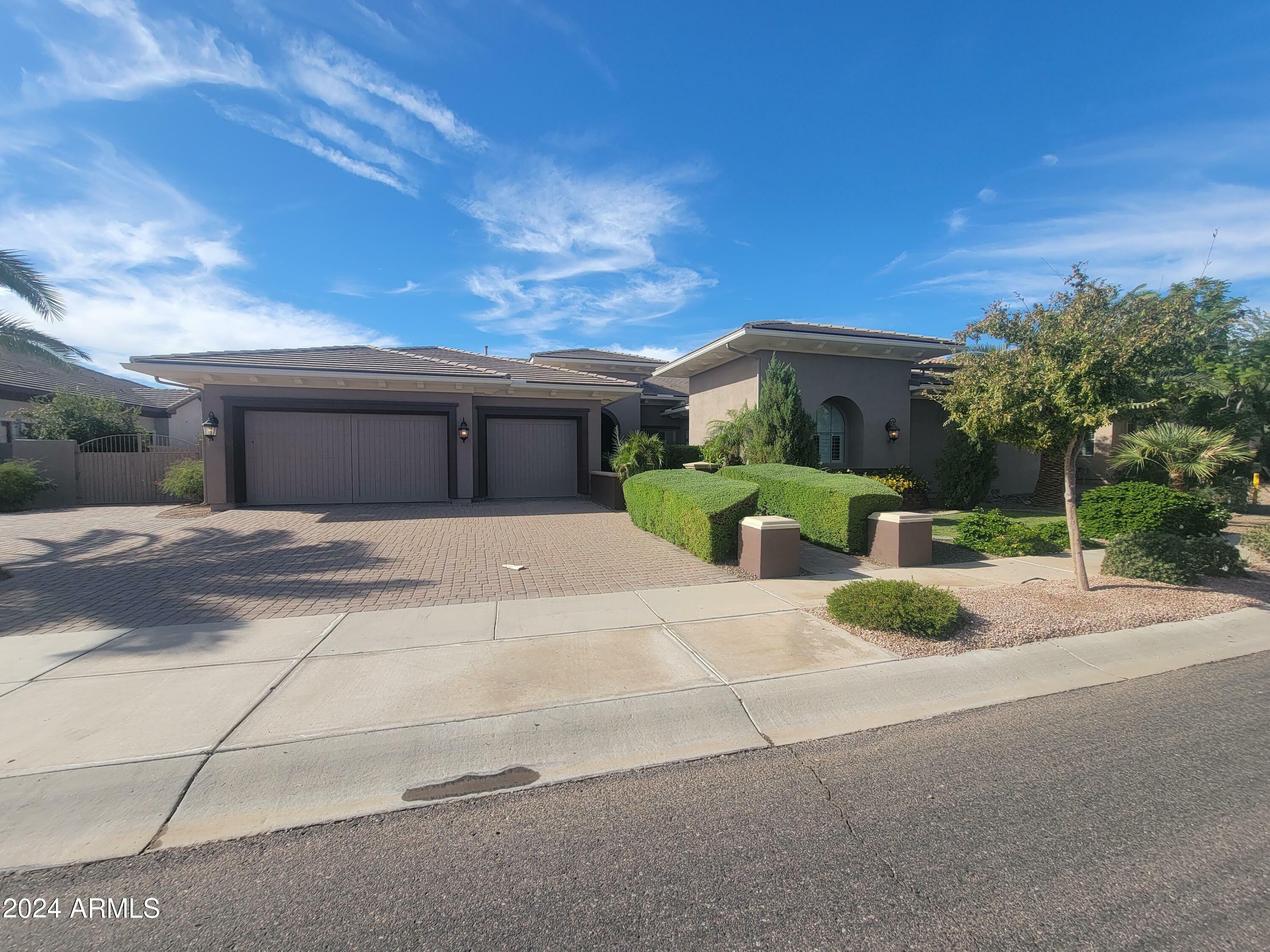 Property Photo:  263 W Malibu Drive  AZ 85248 