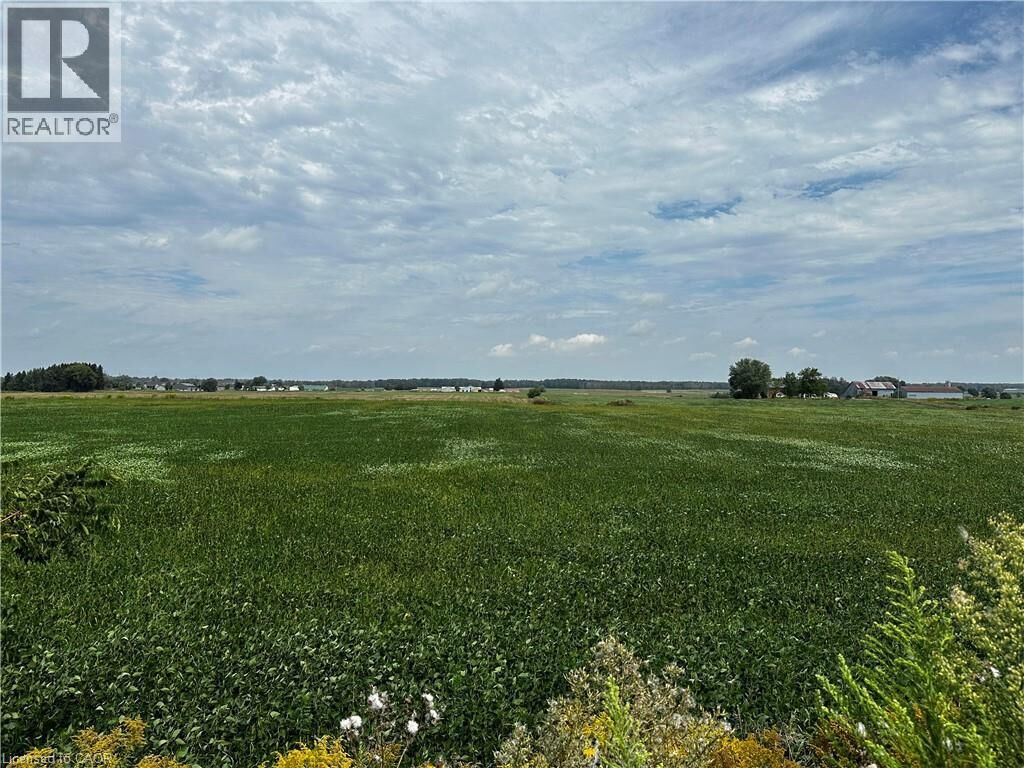Property Photo:  1052 Walton Avenue  ON N4W 3S2 