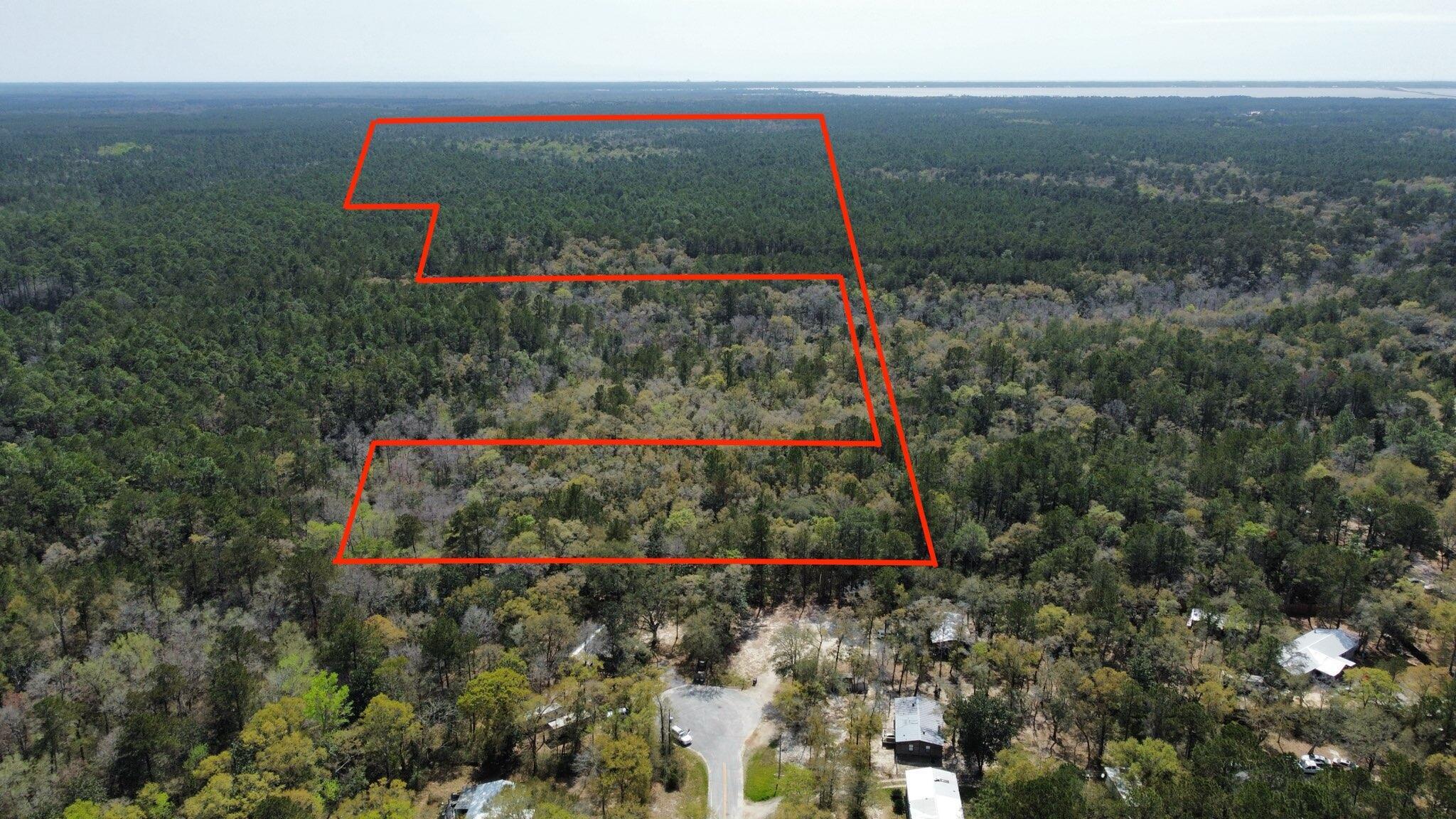 Property Photo: 1xx Canary Drive FL 32439