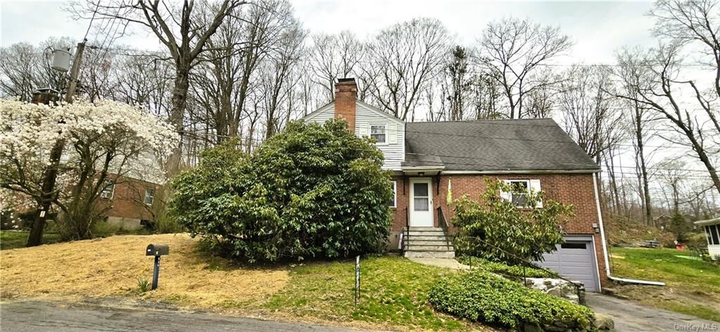 Property Photo: 302 Oak Lane NY 12550