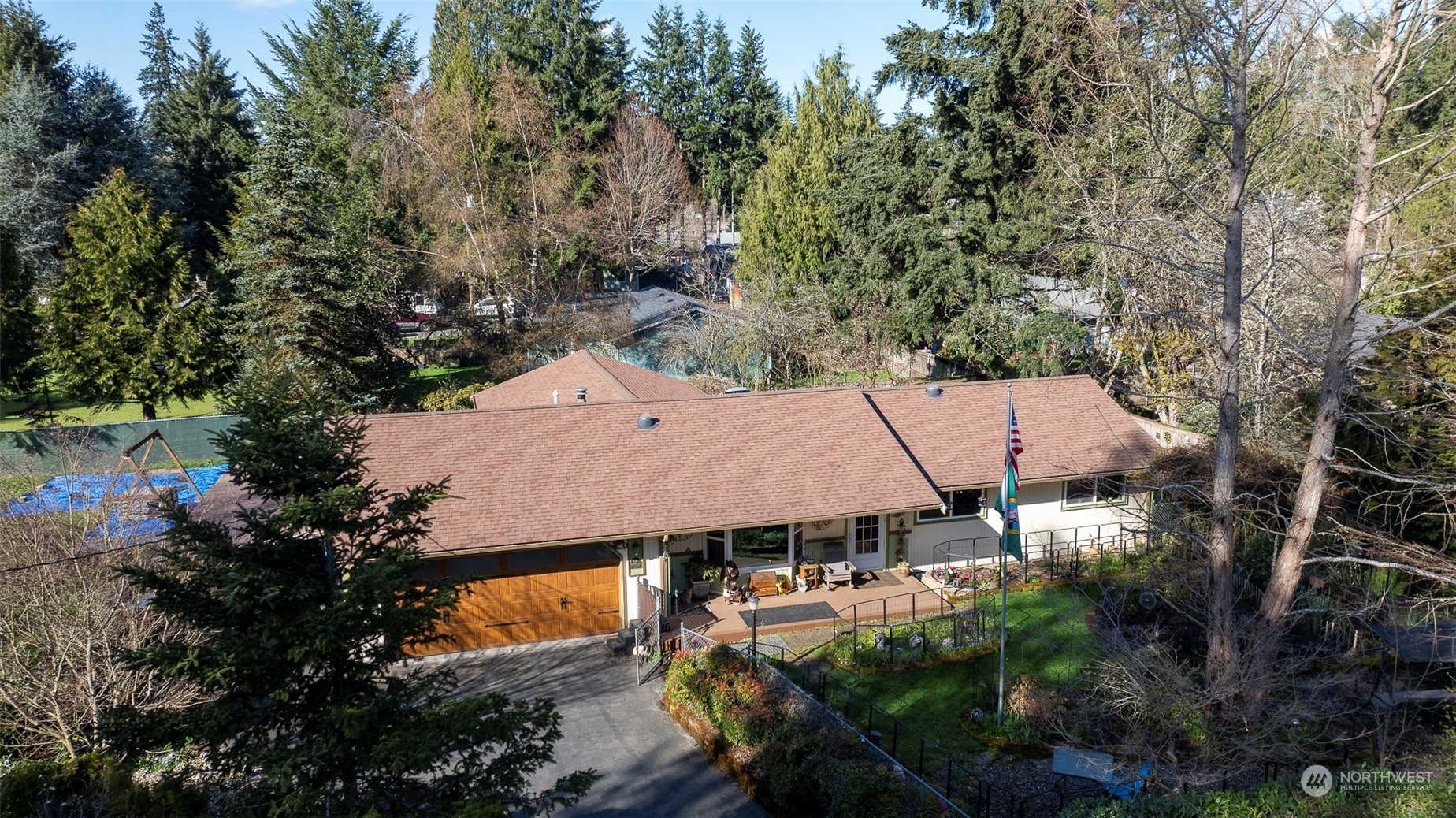 Property Photo:  6007 Jon Court SE  WA 98513 