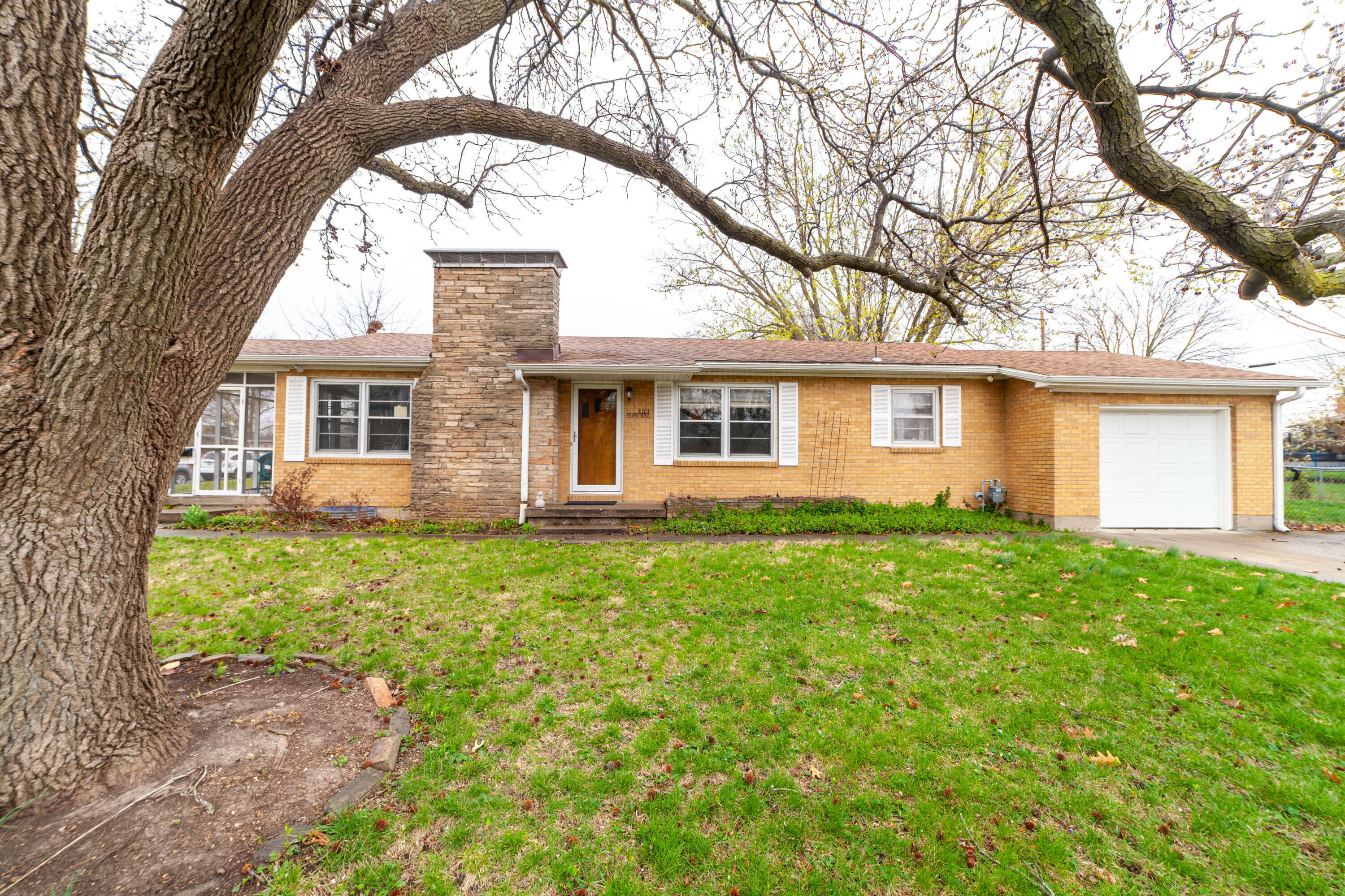 1101 Jean Rae Dr  Columbia MO 65203 photo