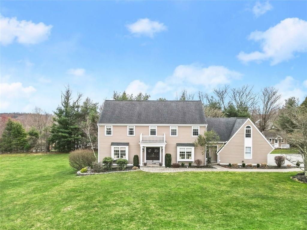 Property Photo:  5 Cale Road  NY 10501 