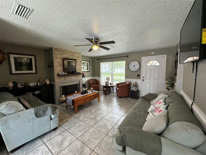 Property Photo: 1838 NE 29th Street FL 34479