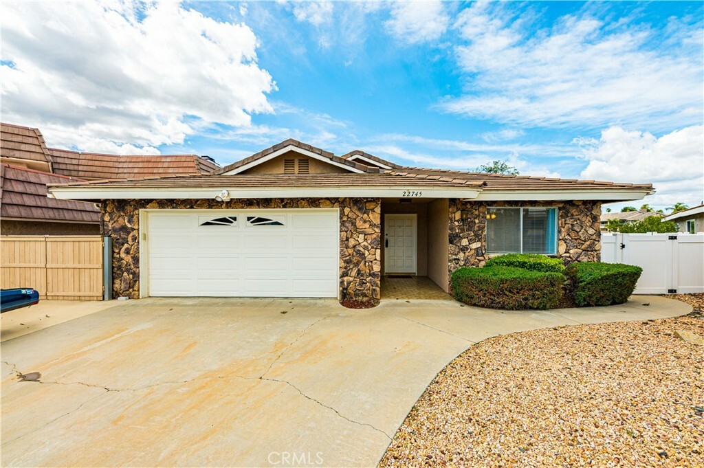 Property Photo:  22745 Water View Drive  CA 92587 