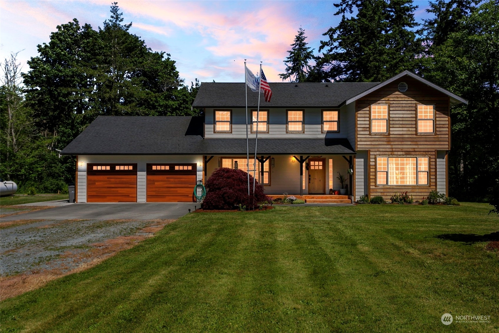 Property Photo:  303 Dove Drive  WA 98282 