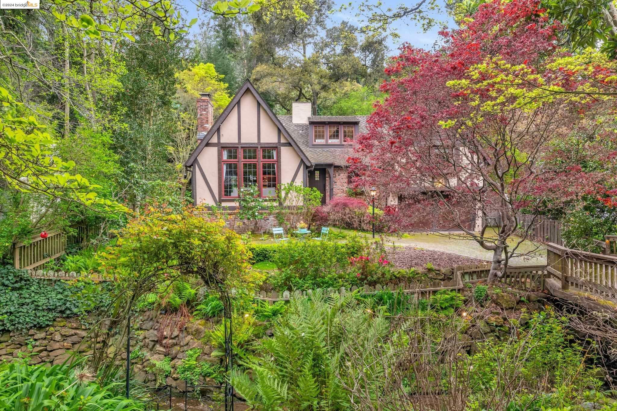 235 Duncan Way  Oakland CA 94611 photo