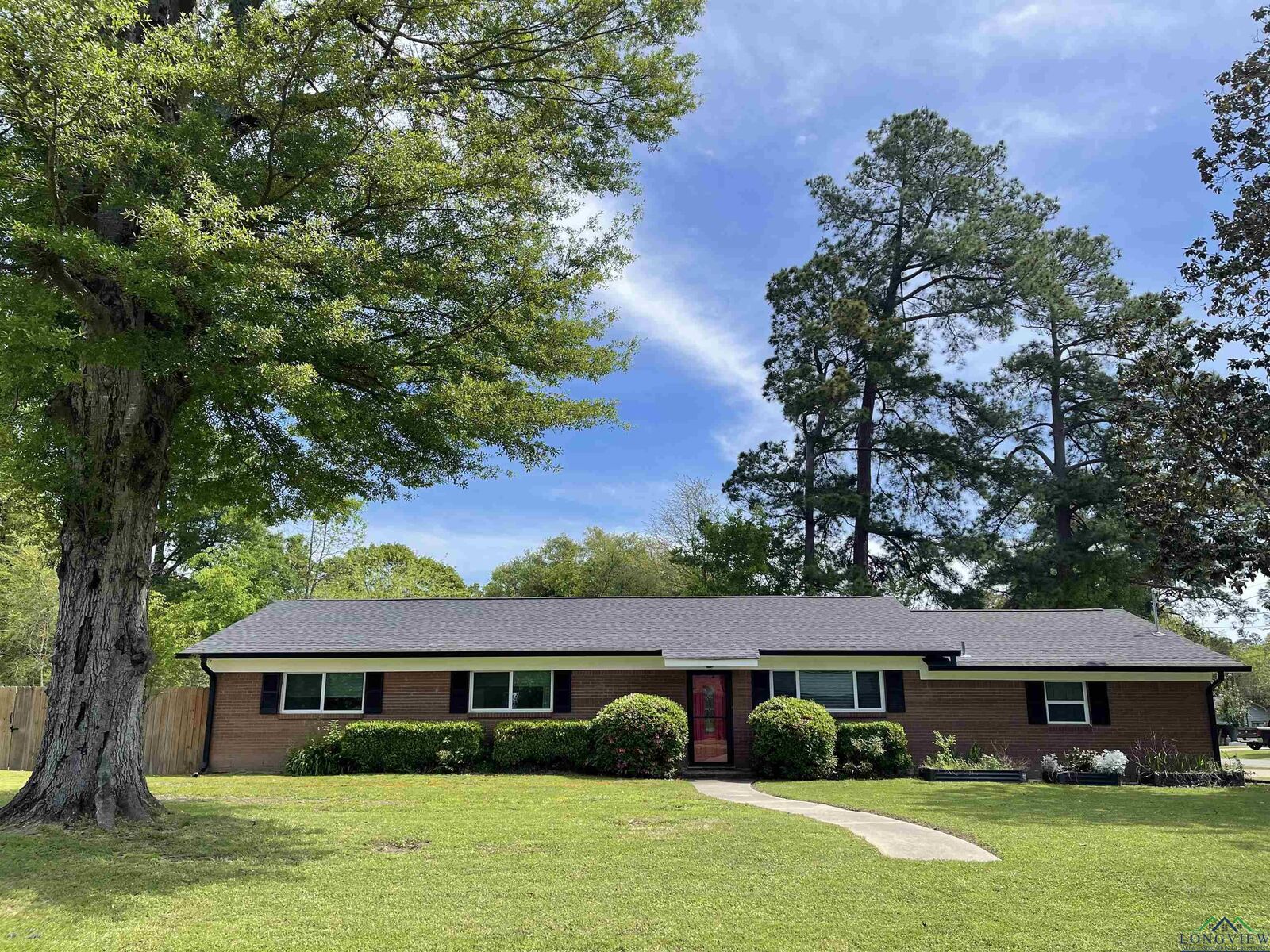 Property Photo: 500 Brassell TX 75633