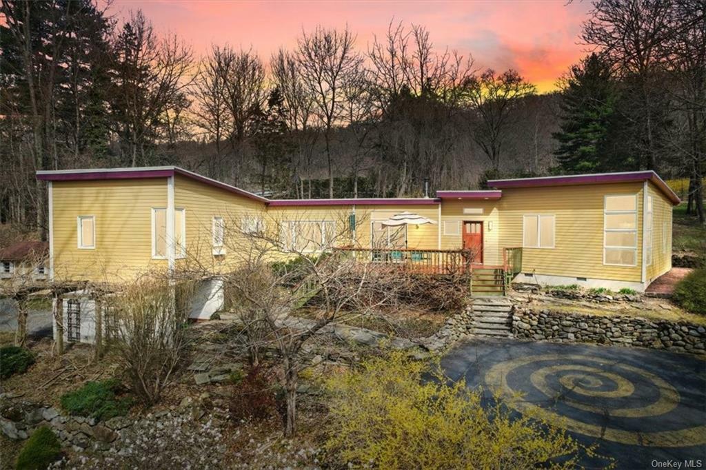 Property Photo:  251 S Mountain Road  NY 10956 