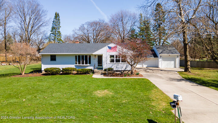 15803 Brook Road  Lansing MI 48906 photo