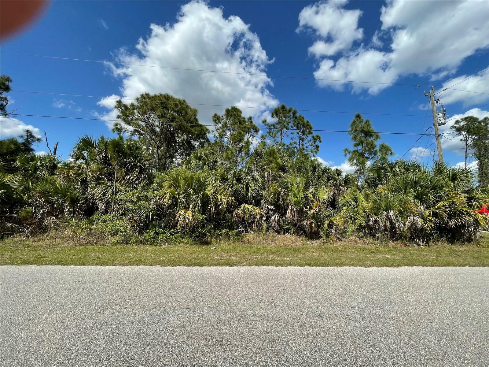 Property Photo:  Wenona Drive  FL 34288 